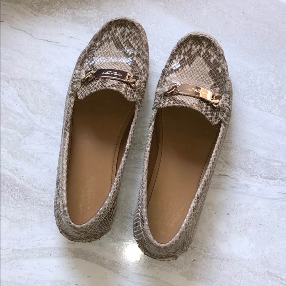 Olive Sand Printed Snake Coach Shoes - Picture 3 of 16